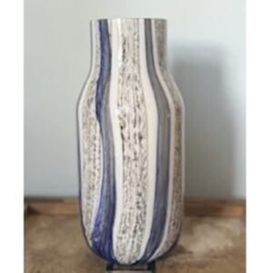 Medium Table Bouquet Vase in Naval Oak